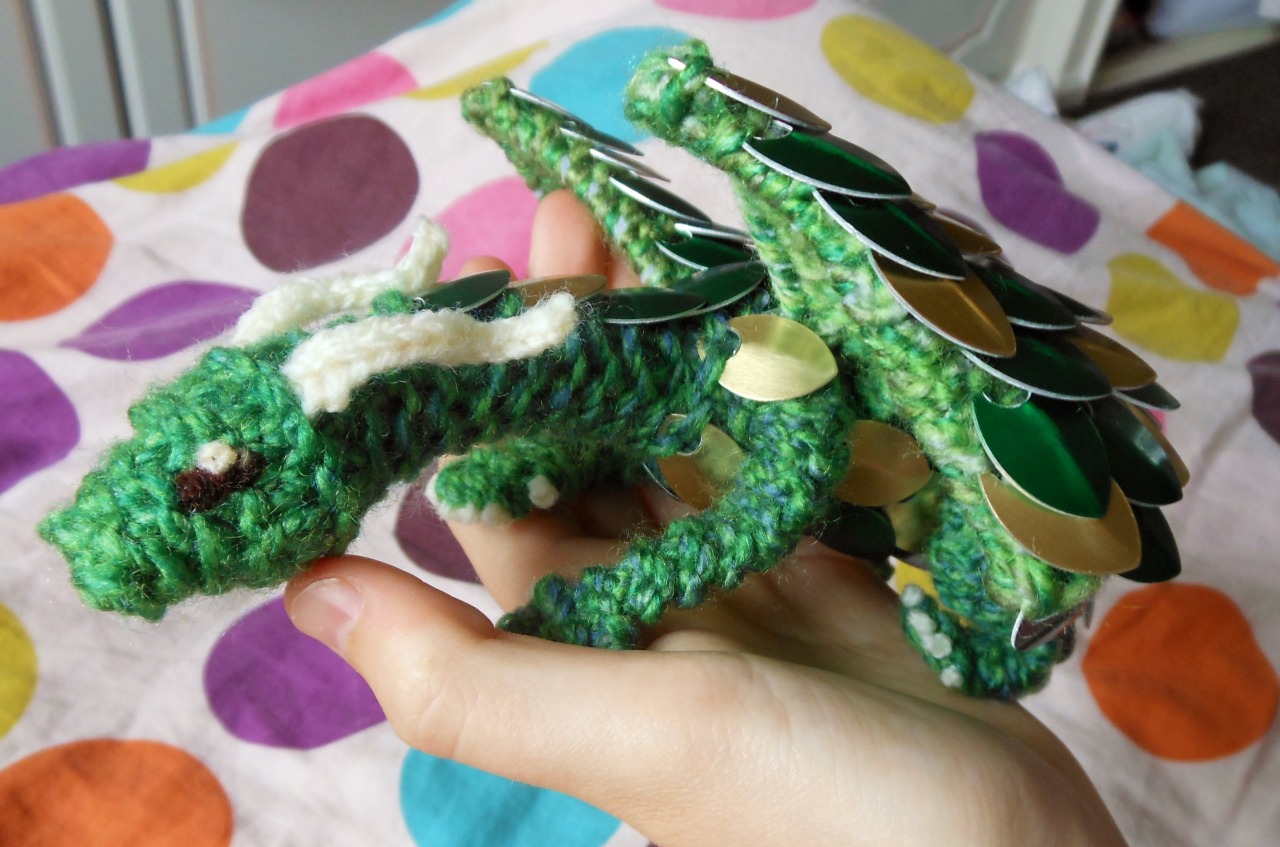 new-ace-on-the-block:  still knitting at maximum speed, but nearly done the knitting
