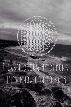 bring-me-pierce-the-veil:  not my photo, just my edit