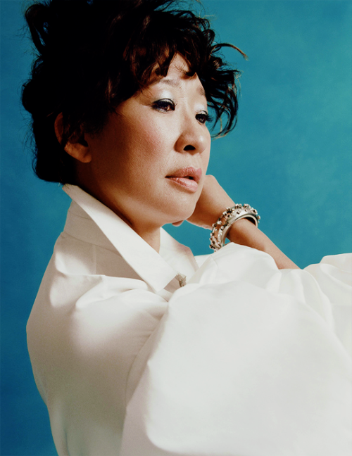 yennerys: sandra oh photographed by leeor wild for s magazine, spring 2022.