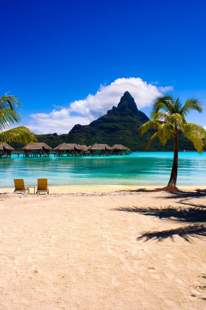 calma-que-va-seco-y-pelao:  touchdisky:  Bora Bora, Tahiti, French Polynesia by HighDynamic