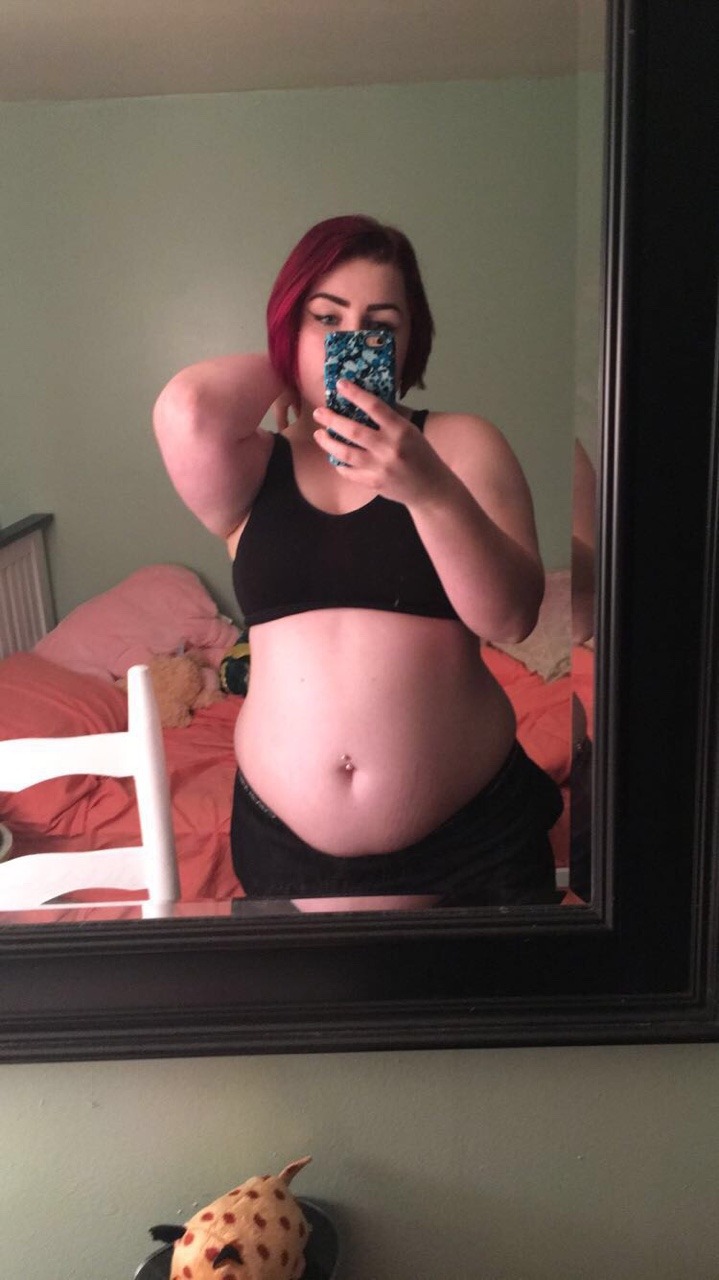 gothbelly:  (2015-2017) pls look at how big my tum is now