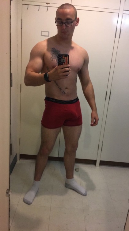 caughtjerking:  Bryce is 24 yrs old and a Marine currently stationed in Japan. He is a fitness enthusiast and is always proud to show off his massive bulge. I find him sexy because of his confidence. And of course, he is packing serious sausage meat!!!
