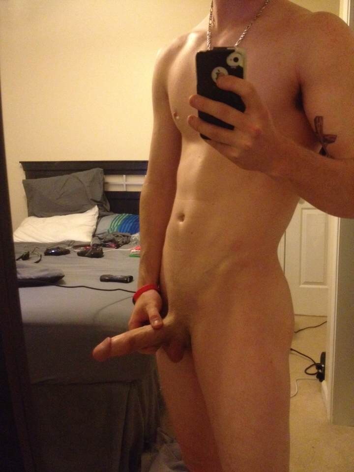 straightathletes:  This guy said he played basketball but wasn’t very good. Maybe