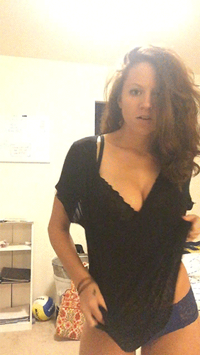 cy-law:  Fuck she’s hot