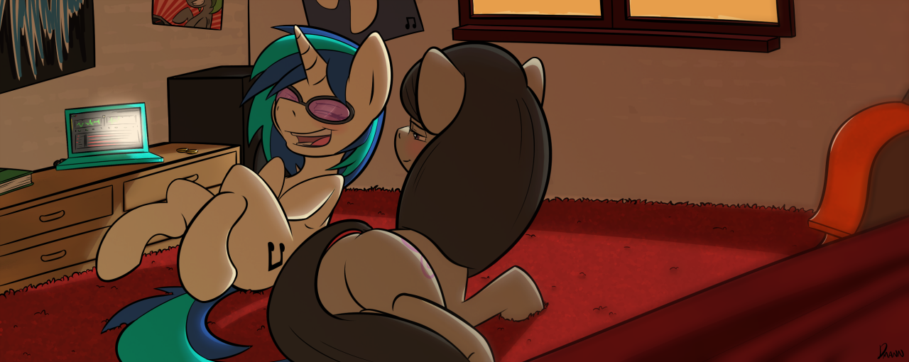 dmann892:  Roommates Had another Vinyl and Octavia sketch lying around from when