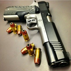 luvisblack:  Kimber 1911 .45 #LuvIsBlack