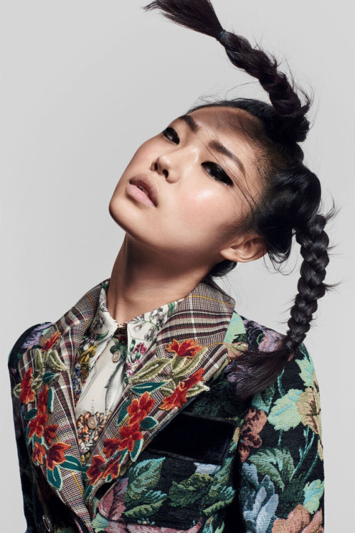 pocmodels: Sijia Kang photographed by Liz Collins for Vogue China November 2017
