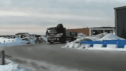 blazepress:  Lorry drift