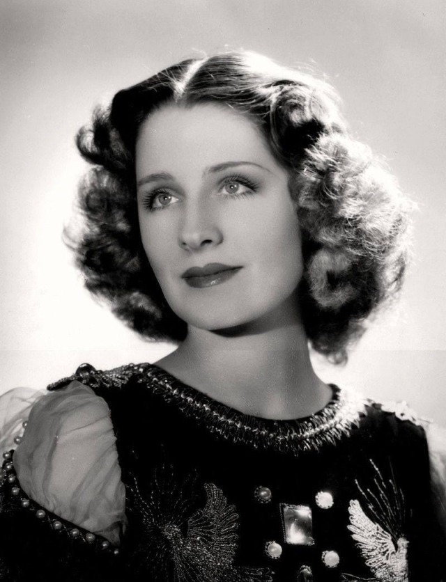 Remembering Norma shearer 🌹🕊 on her