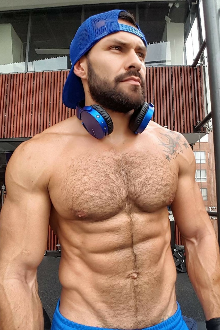 hotmen-addiction: