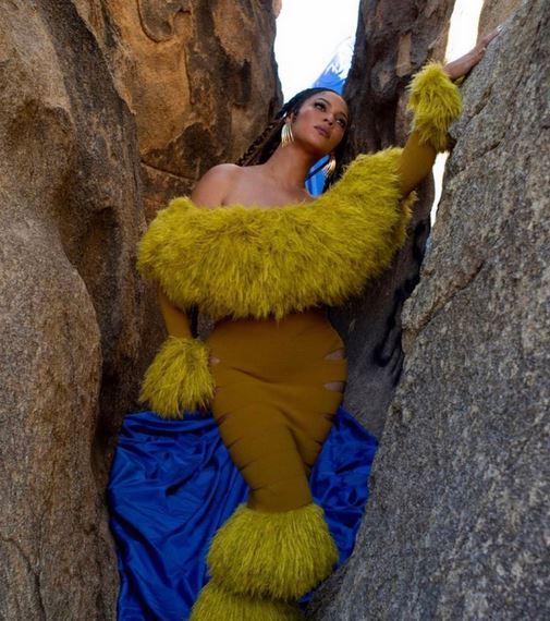 fyrecrafted:  blackqueerblog:  Beyoncé’s video is usually superior to many videos