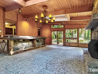 This Sprawling 1930 Home In Fennville, Michigan, Only Has 3bds And 1.5ba, Just Like An Average Home,