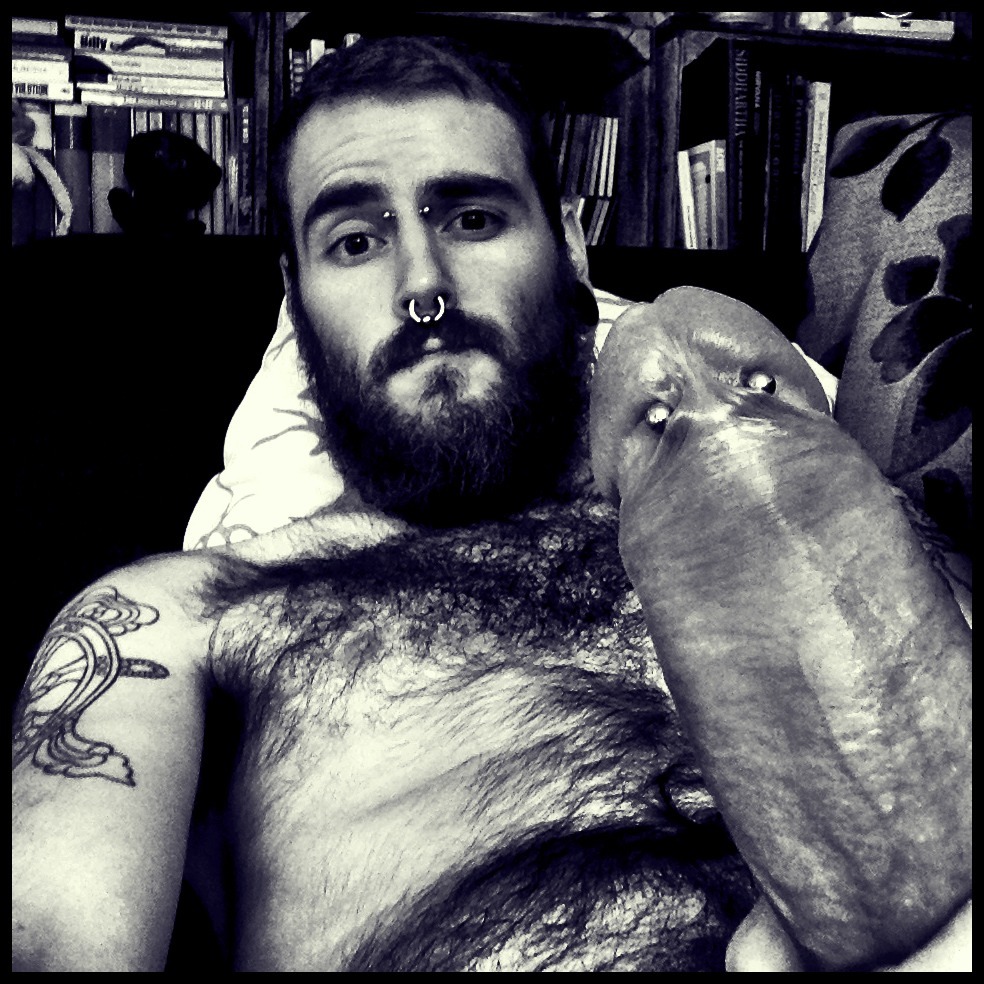 taylormartinxxx:  suitedsubmissive:  kinksanity:  Furry Metal Man, just my type 
