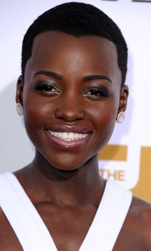 janaymonae:  sedecramarcedes:  lilladycarter:  I always like to think of Lupita Nyong'o as the gown up child of Max & Kyle from Living Single    sistamaryclarence aren’t those your make believe parents?  lol why didn’t I think of this..?  😍🙌🏾