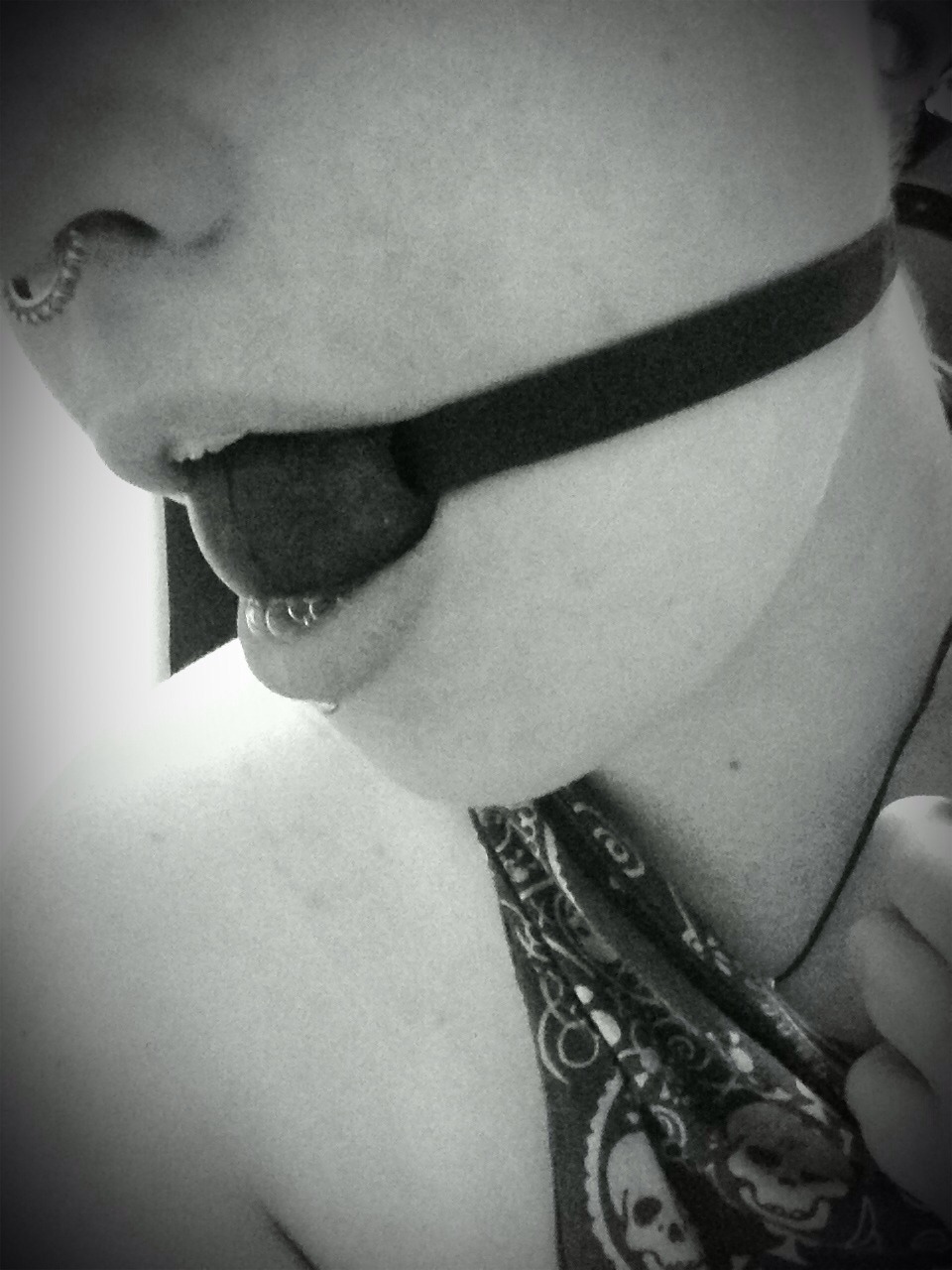 ikilledmydadonce:  I love my ballgag 💚Don’t delete my caption because this photo