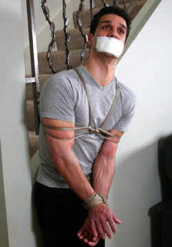 hardcorebdsmgay:  Hot Gay #BDSM Videos: http://ift.tt/1TWimw5 