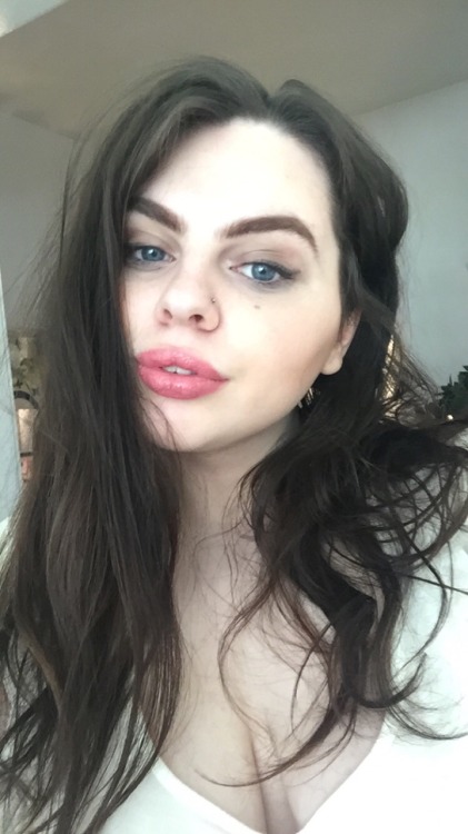 My makeup wasn’t tht cute today :(