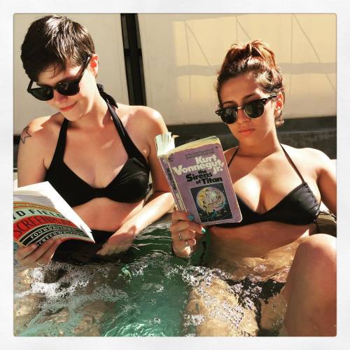 XXX How @michelledeidre and I hot tub #twins photo