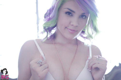 Sex beautifulgirlsmakemesuicidal:  Kieve Suicide  pictures