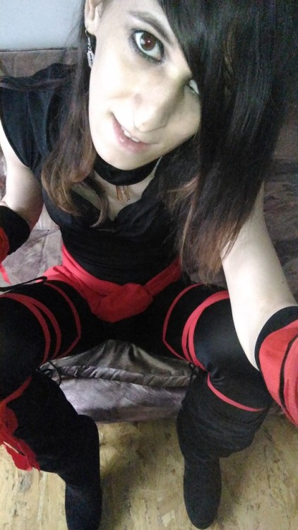 No filter pics with out mask ^_^ Thankies again for making my day ^_^ #emo #assassin #rawr #ninja https://t.co/EZ25ke7k2u