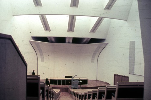 scavengedluxury:   Main lecture hall of Aalto