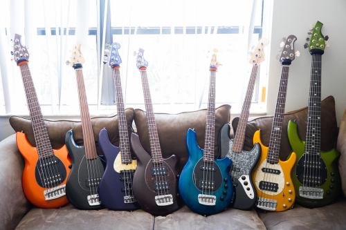 m-workshop:  Tangerine Pearl Bongo 6HS (rosewood neck)Black StingRay 5H (fretless)Fender (?)Rolls Burgundy Bongo 4HHNeptune Blue Bongo 4HSFender (?)True Gold Sterling 5HS BFR (rosewood neck)Dargie Delight II Bongo 6HH Admirable arsenal… 