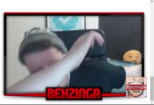 tbjzlmynzl: sidepackftw: THE SIDEMEN DABBING Almost 1k notes. Thank you lot x gotta bring this back 