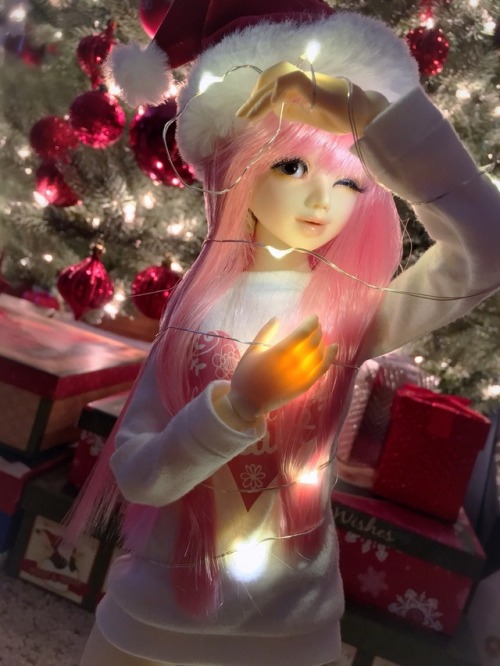 crapolicedolls: Merry Christmas, from Lavinia Claire