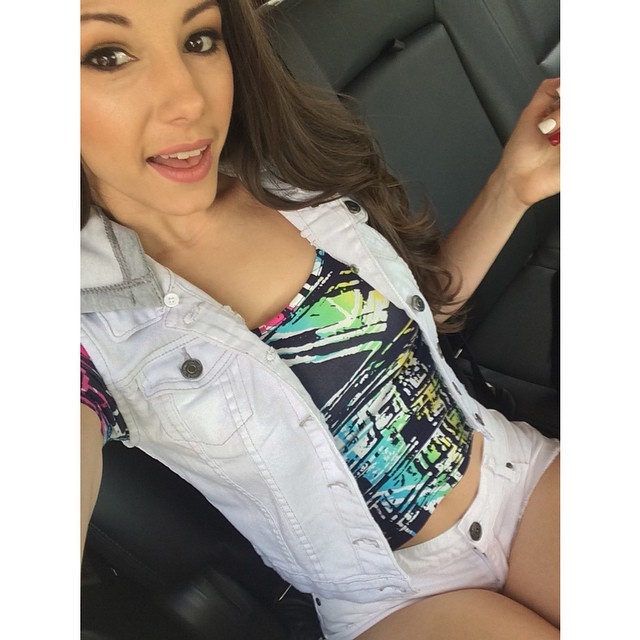 alyssagadson:  ✨ Shoot time 🎥 💋😘😜-Alyssa Gadson 🌺