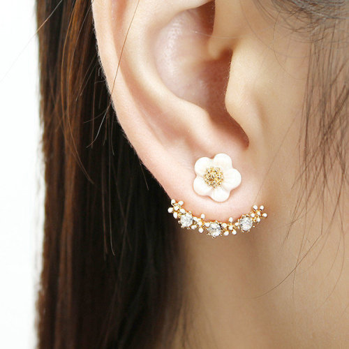 ourjolly:  Fashion earrings  for  you  alls!  => Left   ♥♥   Right => Left   ♥♥   Right => Left   ♥♥   Right => Left   ♥♥   Right  => Left   ♥♥   Right 15% OFF Code:Joanna15(Every account can use 3 times)