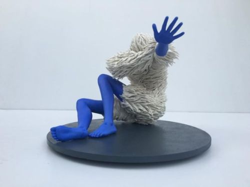 camwyn: littlelimpstiff14u2: Luo Li Rong’s Bold, Graceful Figurative Sculptures Luo Li Rong&rs