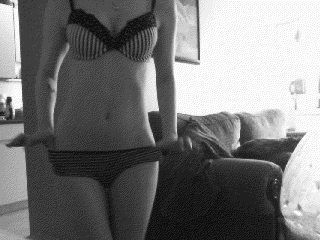 Caroline Nude Gif