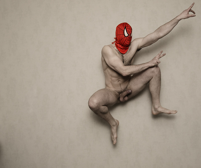furrynerdyandalittleboozy:  You should see him sling his webs Source: Tom_73  
