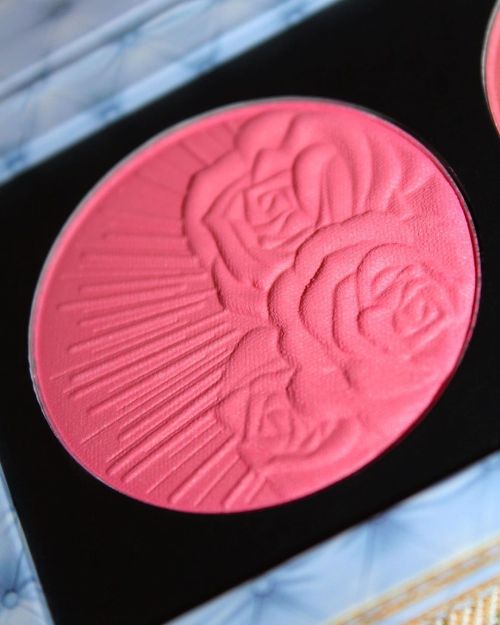 ‘Cherish’ blush from the @patmcgrathreal x @bridgertonnetflix #DivineBlush + Glow Trio! 