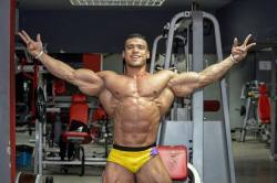 drwannabebigger: muscleryb:   MohammedFoda    damn.  impressive. 