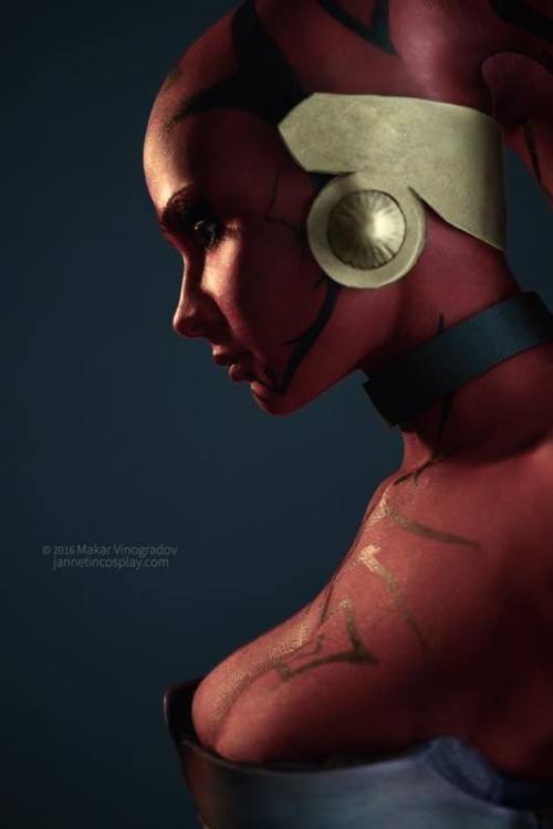 cosplayandanimes:  Darth Talon -  Star Wars source