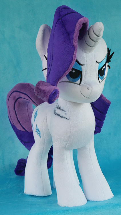 nazegoreng:Gift: Signed Rarity Custom Plush DA: http://nazegoreng.deviantart.com/art/Gift-Rarity-Custom-Plush-638534952 Learn how to plush with over 100 plush making related posts on my Patreon:  www.patreon.com/NazegorengX3 Dat look