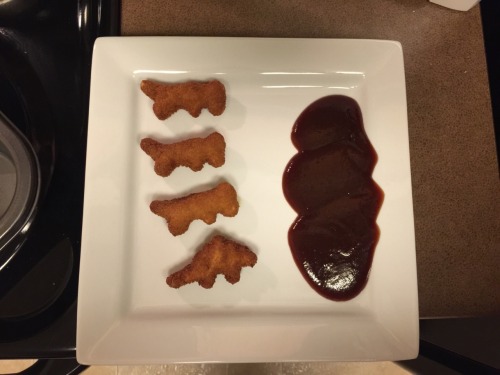 evaunit08: miss-nerdgasmz: grandwhizbang: When you have to make your own food, and you’ve been