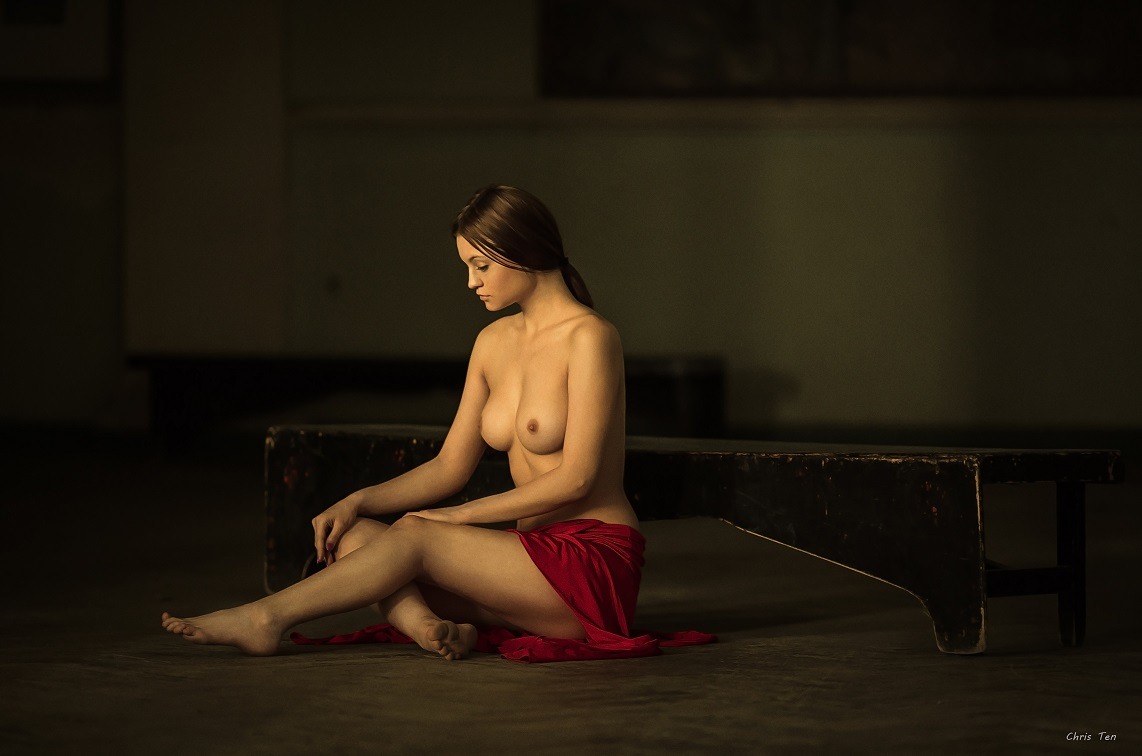 titillate-me:  by Ghris 