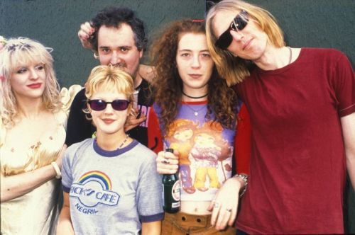 members of Hole + Drew Barrymore, 1995 (Courtney Love, Melissa Auf der Maur, Eric Erlandson)