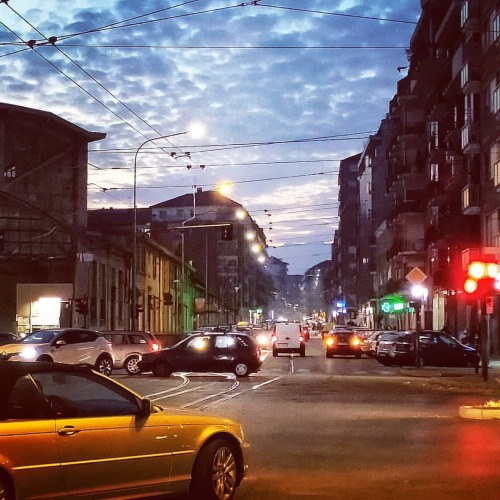 #sunset in #sanpaolo #nonsembranemmenotorino #nsnfotografie https://www.instagram.com/p/CH8SX1oDBIP/