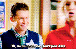 poemsingreenink:lizinprogress:flamingmuse:This makes me so happy.  Oh, Glee.  :DThis cracked