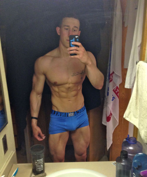 faggotdreams:  From the archives.