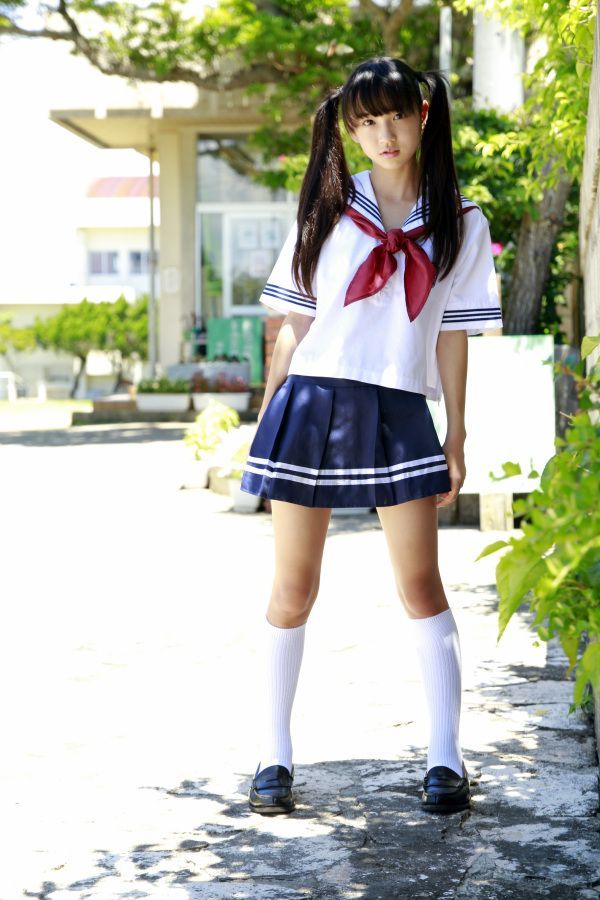 ganpukudou:  TumView - A Tumblr Photo Viewer