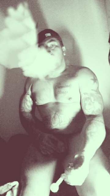 worshipmyrawpartiedtweakercock:Beefy Clouds… Who’s smokin w the Big Bad Woof?