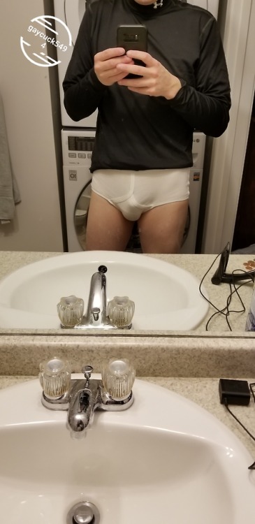 gaycuck5494:Would love for an Alpha man to come give me a wedgie in front of my bf ;-)