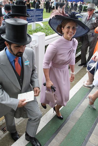 heavyarethecrowns:  Underrated Fashion Spam  Princess Haya Spam