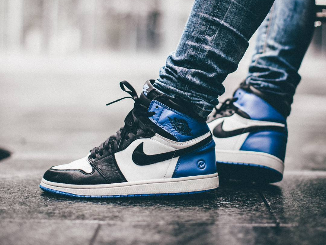 jordan 1 fragment on feet