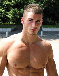 Hot, Beefy, Sexy, Muscular Men for YOU