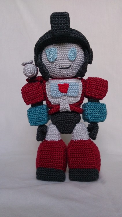 ladydragon76:  Perceptor Complete!  Eeee!  adult photos